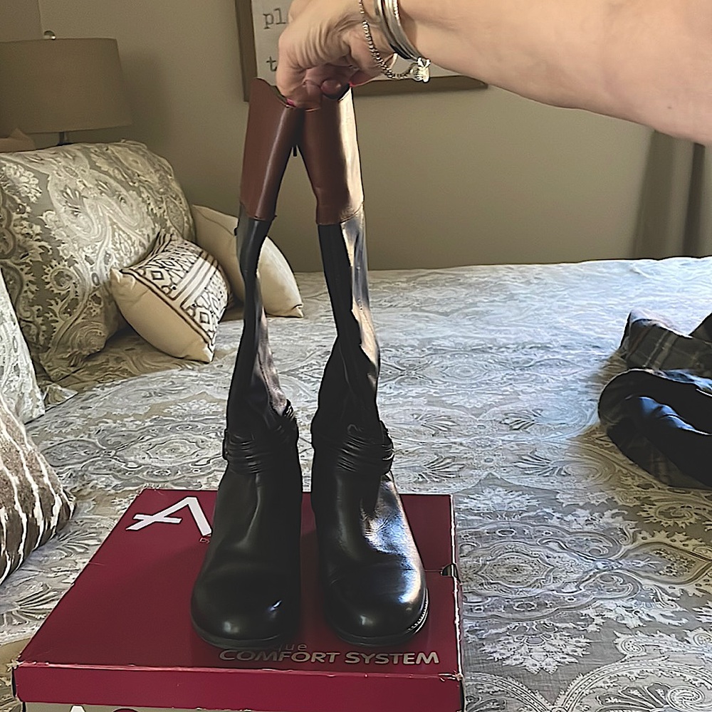 A2 by Aerosoles black and brown leather boots